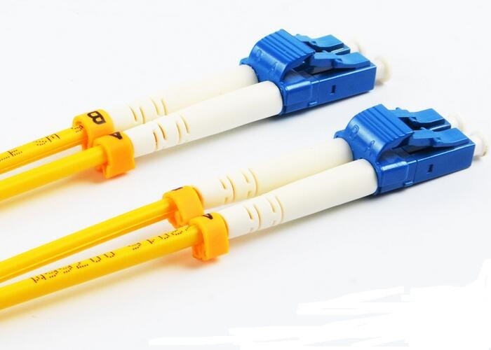 2 Core Single Mode Fiber Optic Cable 3M G652D 9 / 125um Fiber Jumper Cables